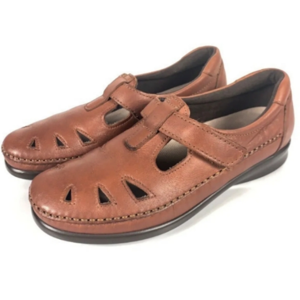 SAS Roamer Tripad Mary Jane slip on size 6.5m